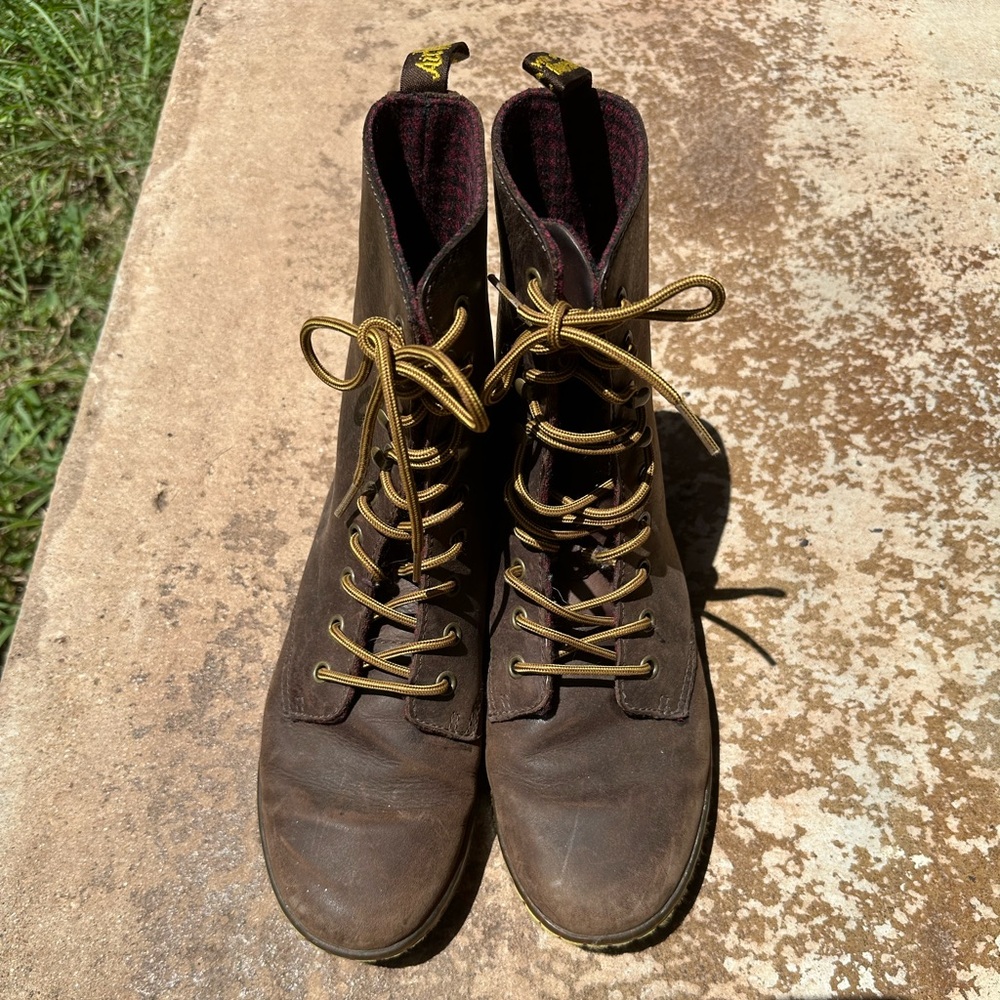 Dr Martens Doc Martens size 8 brown boots